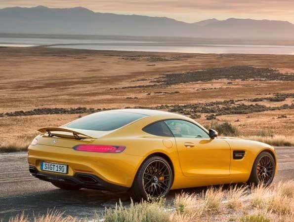 2016-mercedes-amg-gt-rear-static5-600-001
