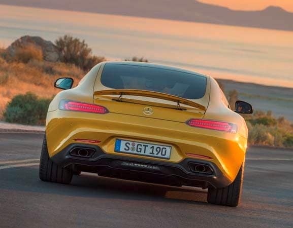 2016-mercedes-amg-gt-tail-on-static3-600-001