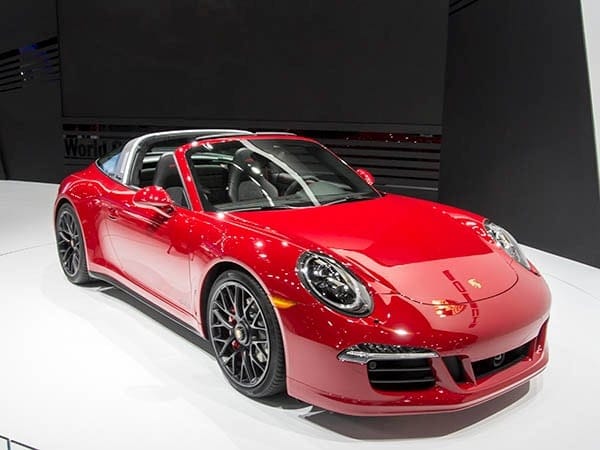 2016-porsche-911-targa4-gts-01-600-001