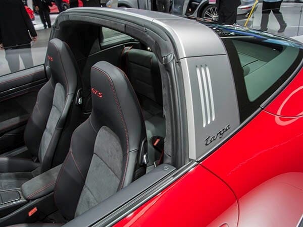 2016-porsche-911-targa4-gts-04-600-001