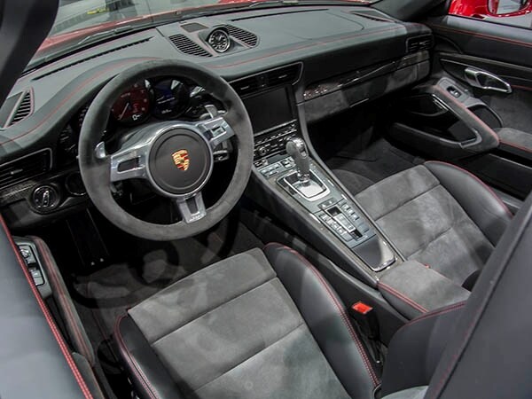 2016-porsche-911-targa4-gts-06-600-001