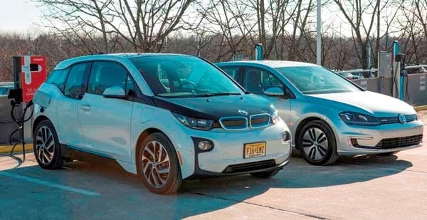 bmw-i3-vw-e-golf-charging1-600-001
