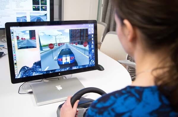 ford-r-d-center-palo-alto-research-girl-600-001