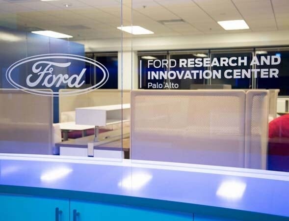 ford-r-d-center-palo-alto-sign-600-001