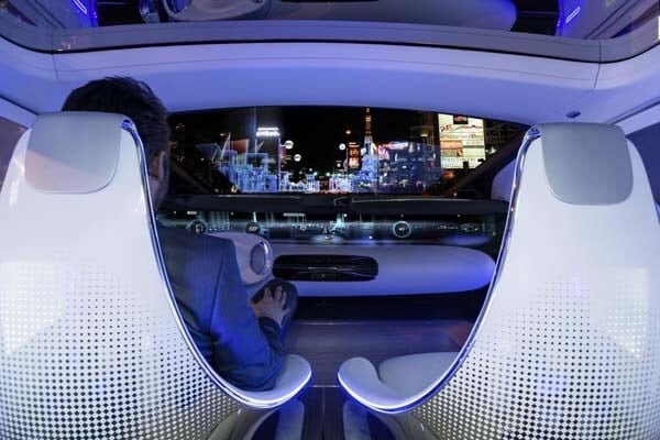 mercedes-benz-f015-concept-interior2-600-001
