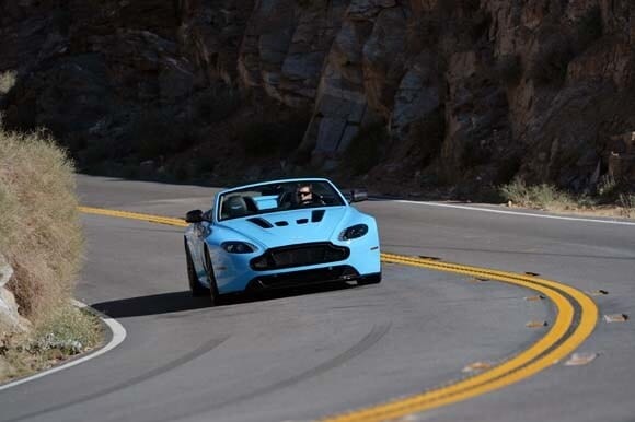 01-am-v12-vantage-s-roadster-blue-600-001