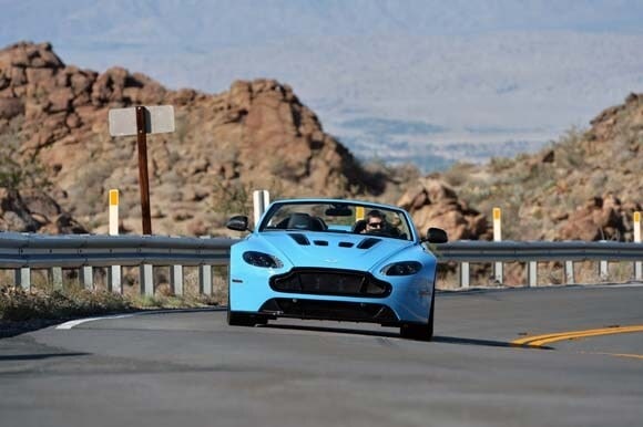 03-am-v12-vantage-s-roadster-blue-600-001