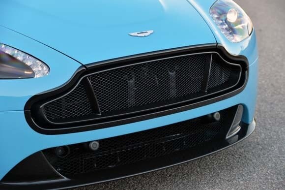 15-am-v12-vantage-s-roadster-blue-600-001