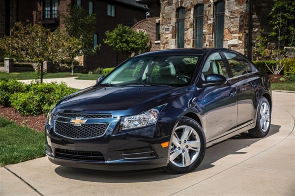 2014-chevrolet-cruze-td-023-600-001