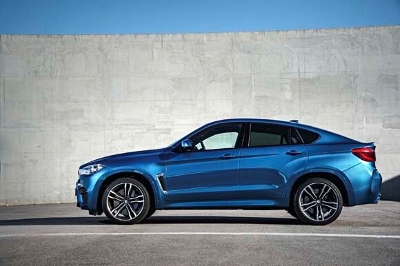 2015-bmw-x6-m-long-beach-blue-27-600-001