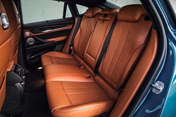 2015-bmw-x6-m-long-beach-blue-37-600-001