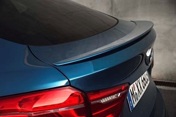 2015-bmw-x6-m-long-beach-blue-7-600-001