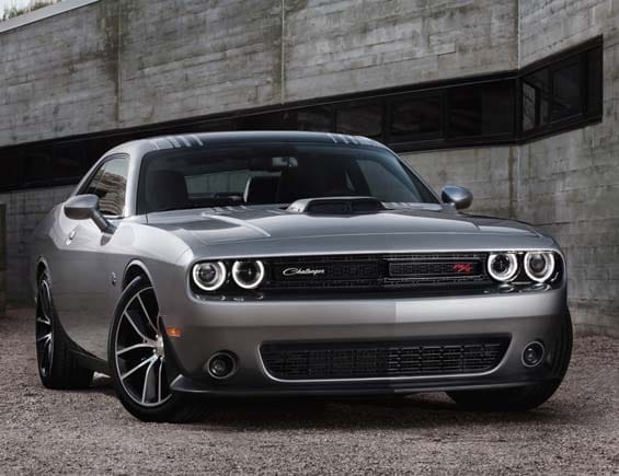 2015-dodge-challenger-shaker-scat-pack-front-static-600-001