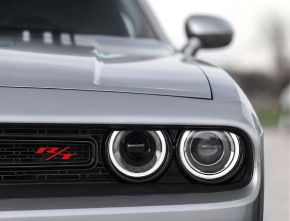 2015-dodge-challenger-shaker-scat-pack-headlamp2-600-001