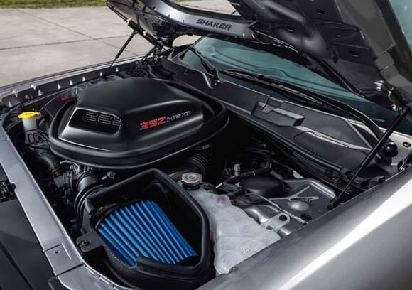 2015-dodge-challenger-shaker-scat-pack-underhhood-detail-600-001