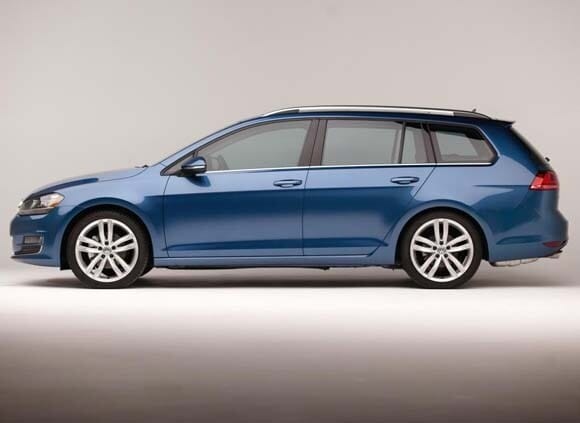 2015-golf-sportwagen-profile-static1-600-001