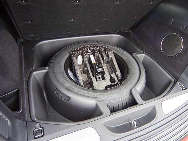 2015-jeep-grand-cherokee-srt-09-600-001