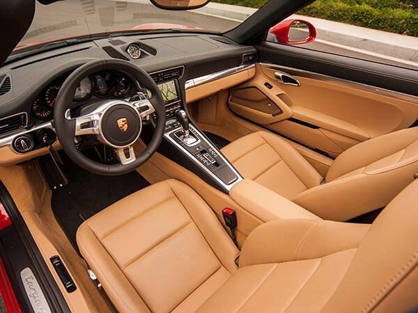 2015-porsche-911-targa-4s-09-600-001