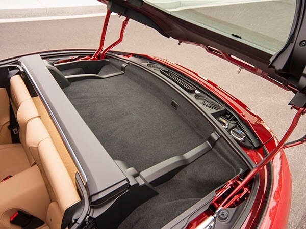 2015-porsche-911-targa-4s-14-600-001