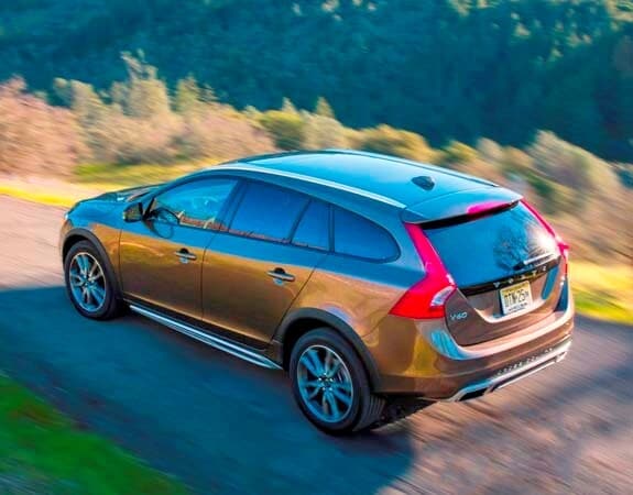 2015-volvo-v60-cross-country-27-600-001