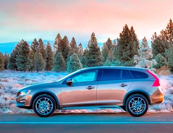 2015-volvo-v60-cross-country-28-600-001