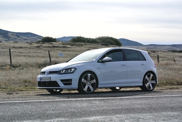 2015-vw-golf-r-1-600-001