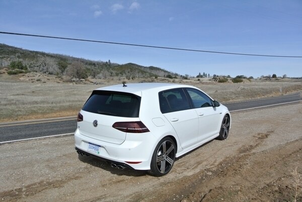 2015-vw-golf-r-21-600-001