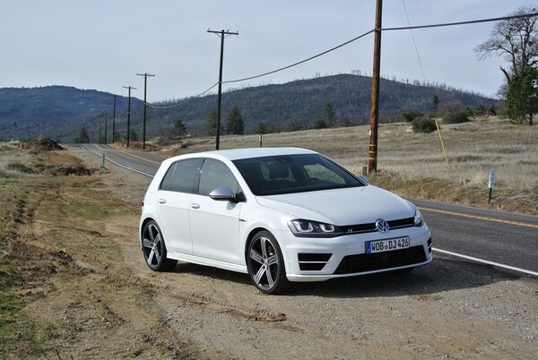 2015-vw-golf-r-3-600-001