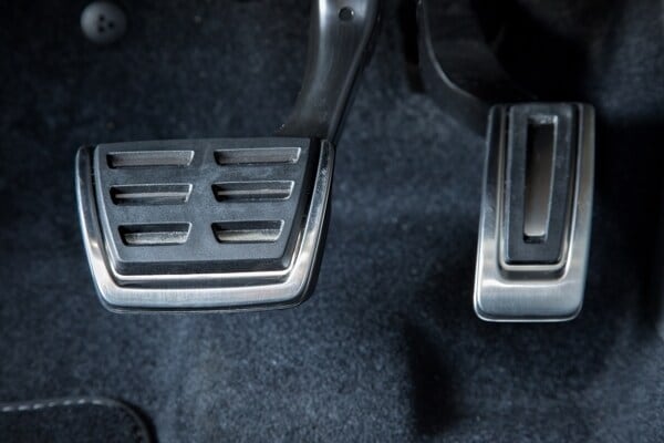 2015-vw-golf-r-30-600-001