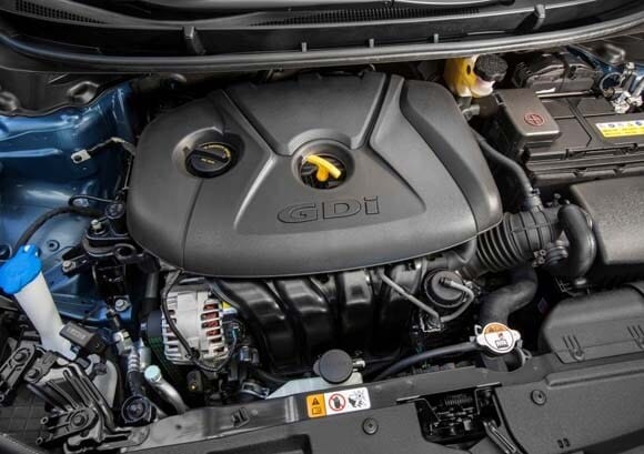 2016-hyundai-elantra-gt-engine-detail1-600-001