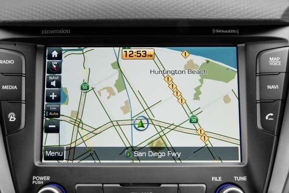 2016-hyundai-veloster-turbo-navi-screen-detail1-600-001