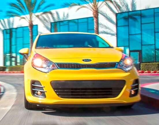 2016-kia-rio-5-door-sx-head-on-action1-600-001