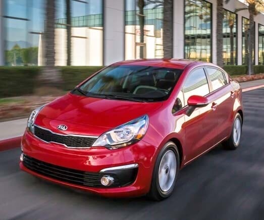 2016-kia-rio-sx-front-action1-600-001