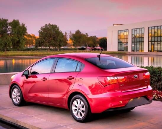 2016-kia-rio-sx-static-rear1-600-001