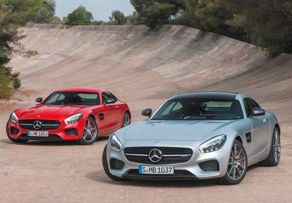 2016-mercedes-amg-gt-front-static-group-600-001