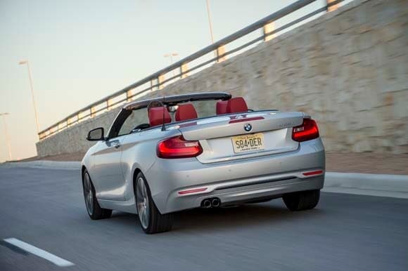 bmw_2_series_convertible_032-600-001