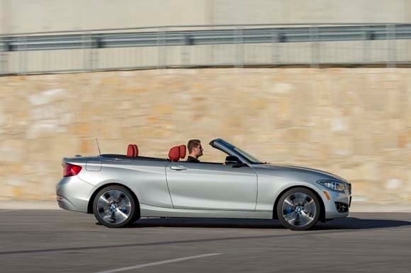 bmw_2_series_convertible_034-600-001