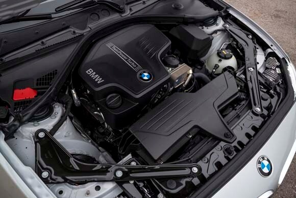 bmw_2_series_convertible_133-600-001