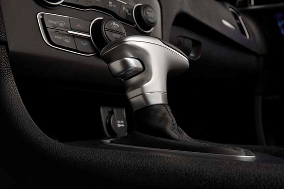 2015-dodge-charger-rt-scat-pack-5-600-001
