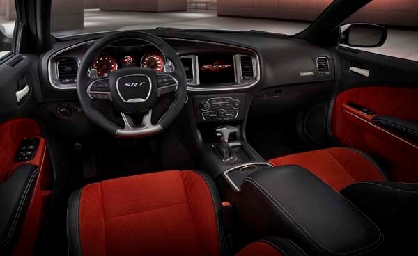 2015-dodge-charger-srt-hellcat-2-600-001