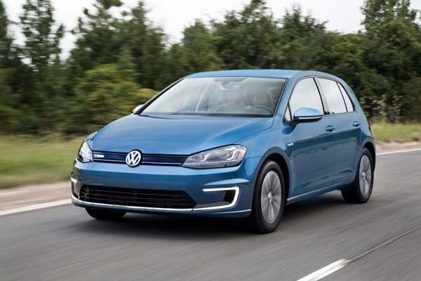 2015-volkswagen-e-golf-11-600-001