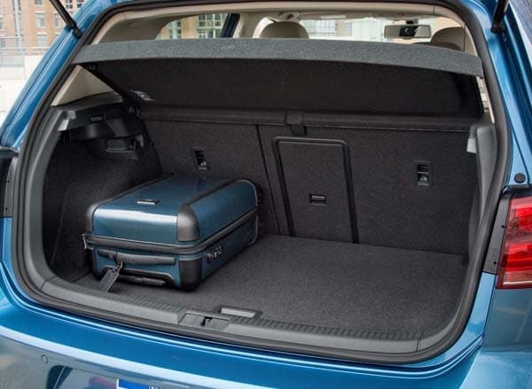 2015-volkswagen-e-golf-7-600-001