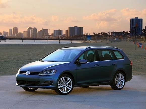 2015-volkswagen-golf-sportwagon-exterior-03-600-001