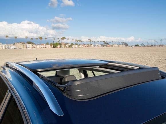 2015-volkswagen-golf-sportwagon-exterior-details-07-600-001