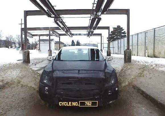 2016-chevrolet-malibu-front-action-water-test-car2-600-001