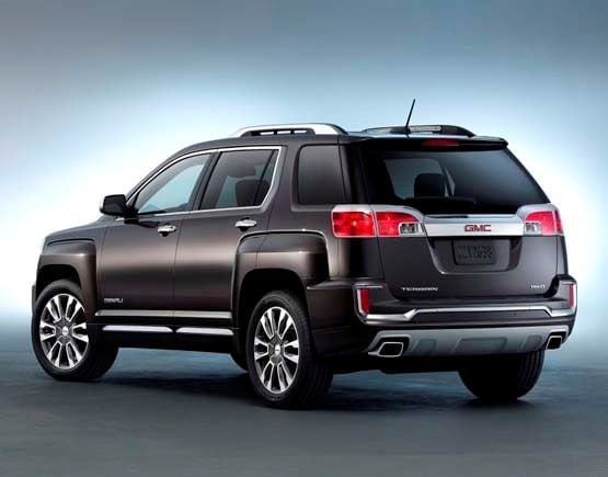 2016-gmc-terrain-denali-rear-static1-600-001