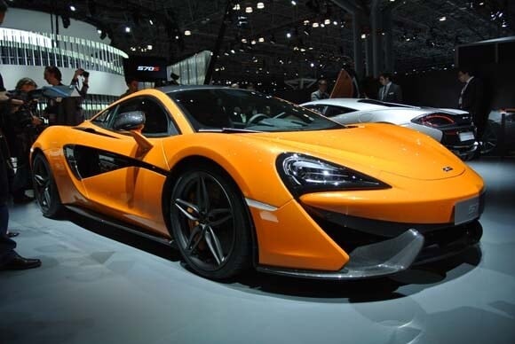 2016-mclaren-570s-12-600-001