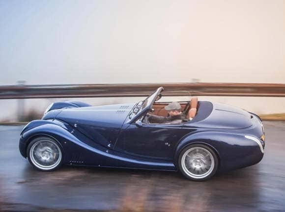 2016-morgan-aero-8-pan-action-600-001