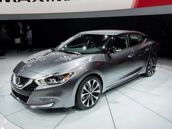 2016-nissan-maxima-02-600-001