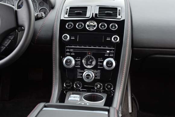 56-2015-aston-martin-rapide-s-600-001